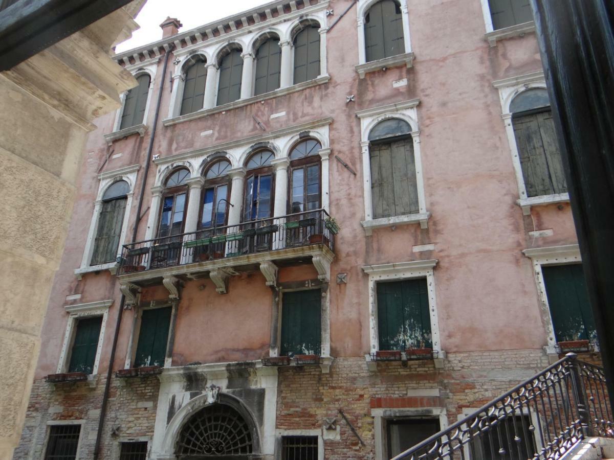 Palazzo Boldu - Ca' Colombina Lejlighed Venedig Eksteriør billede